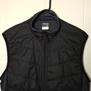 Icebreaker Marino Wool Vest Unisex Medium New w/o tags